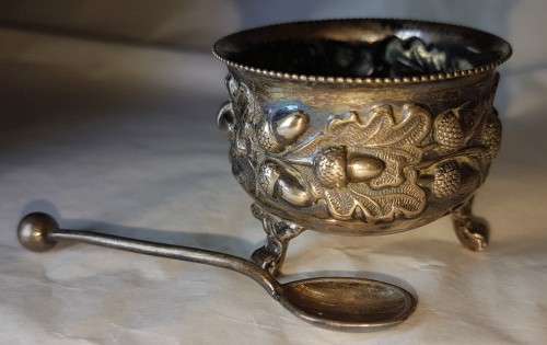 Victorian Silver salts cauldron with spoon