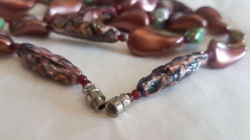 Elegant copper and green tone vintage bead necklace