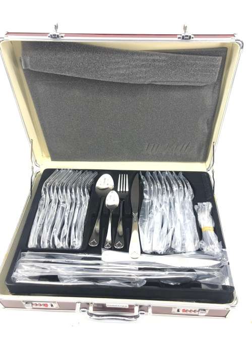 ROMANIA 84 PIECE CUTLERY SET IN BRIEFCASE