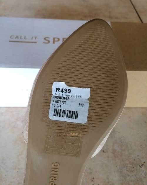 NEW Call it Spring SHOES IN SIZE 37.5 (SIZE 4.5)