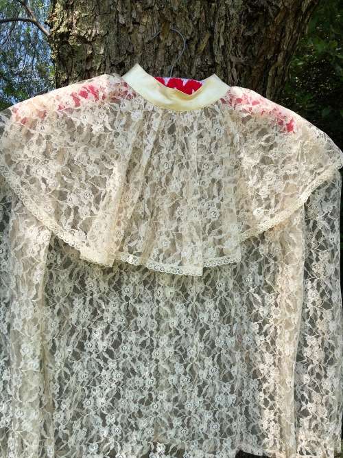 Vintage Lace Long Sleeve Top