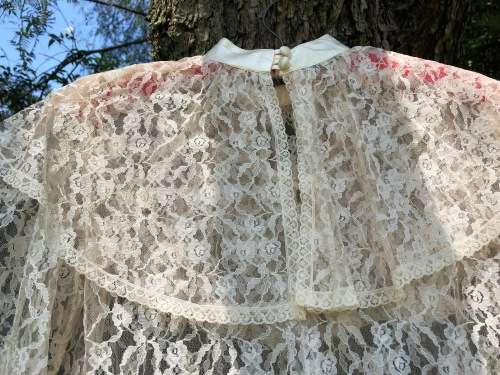 Vintage Lace Long Sleeve Top