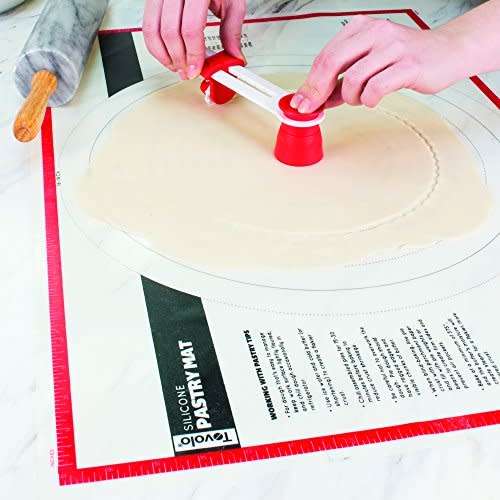 TOVOLO NON STICK PASTRY MAT