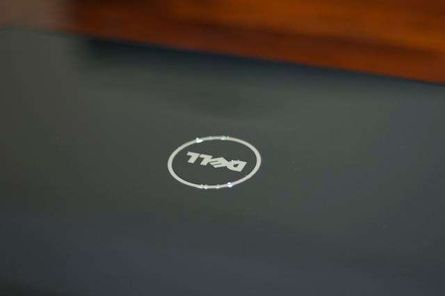 Dell Inspiron 1564 intel i3 laptop excellent condition- No reserve auction