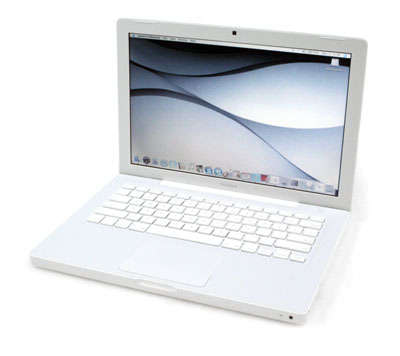 *** apple macbook1** designers laptop core 2 duo 2.0GHZ/ 2G ram/ 120 GB hdd