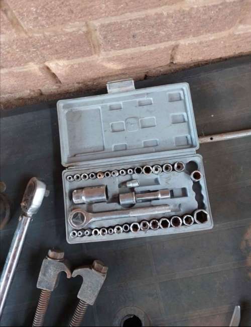 "LATE ENTERY " Tools