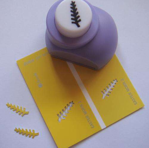 Medium Craft Punch - Feather Shape