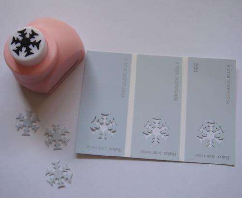 Medium Craft Punch - Snowflake Shape
