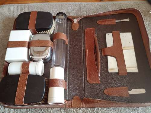 Vintage mens leather vanity