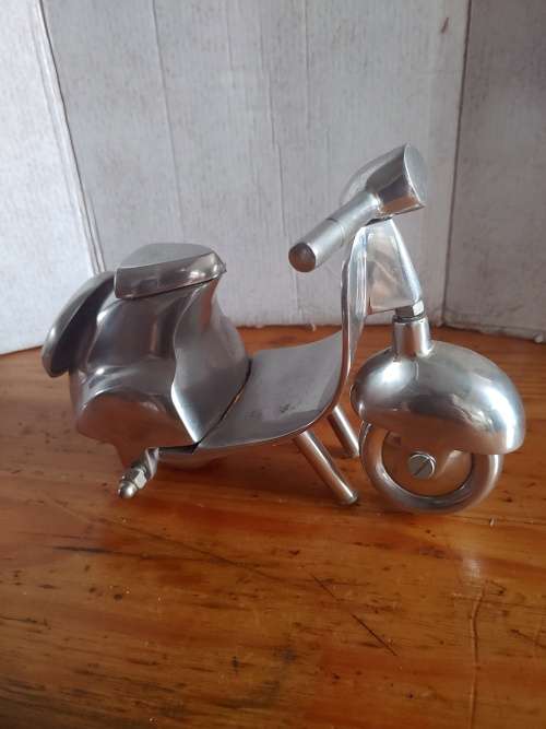 Vespa Scooter Stailess steel ornament