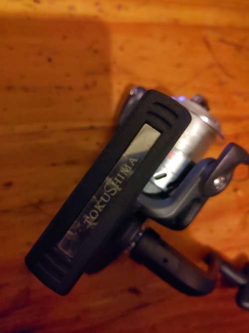 Fishing reel Tokushima EF2000