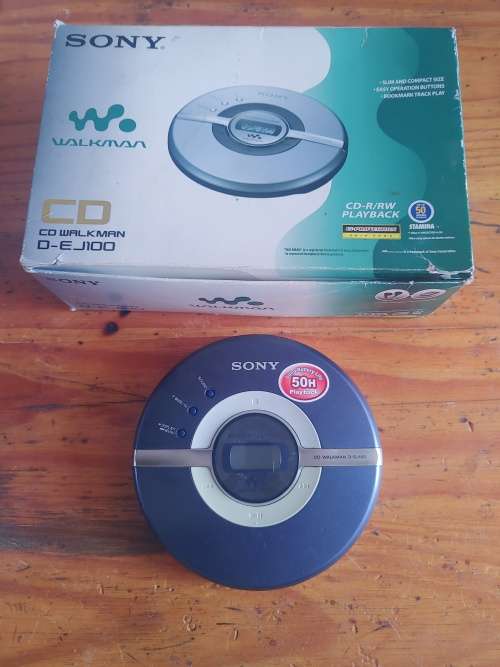 Sony CD Walkman D-EJ100