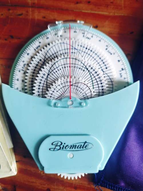 BIOMATE Vintage 1960`s Biorhythm Calculator With bag and instructions
