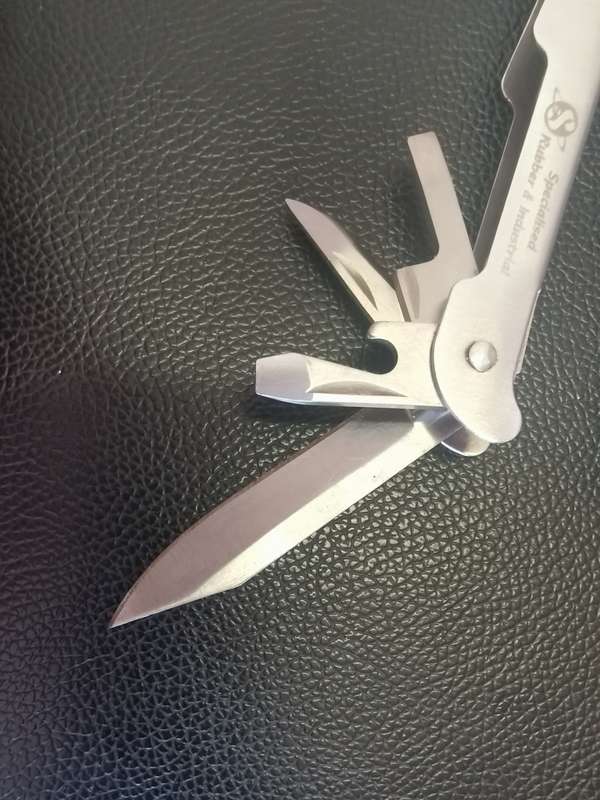 Pocket knife EDC multy tool