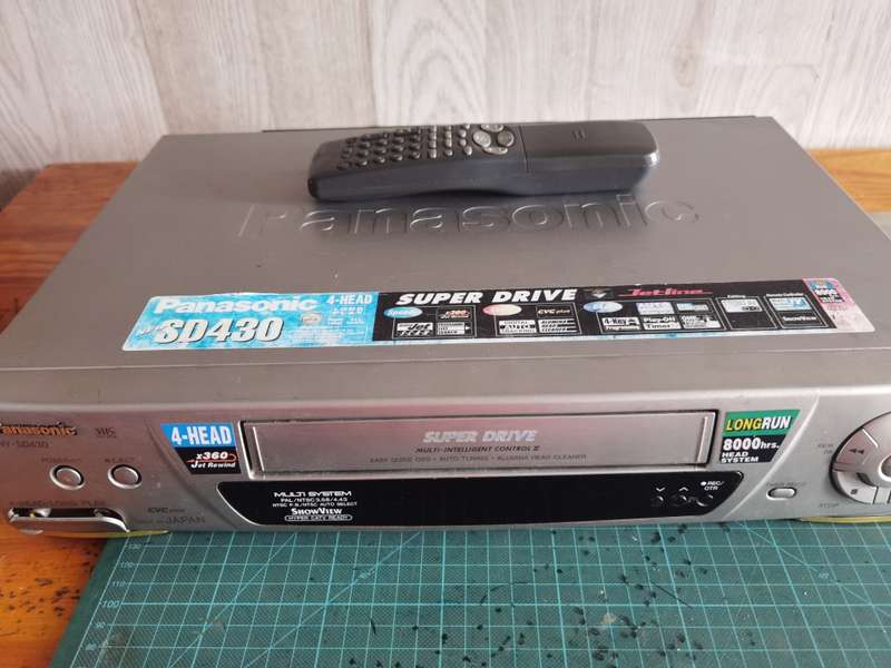 Panasonic SD430 VHS video player/recorder