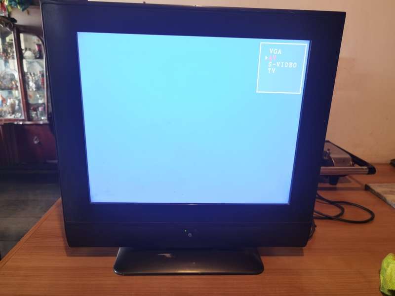 JNC 19" LCD TV Monitor Display