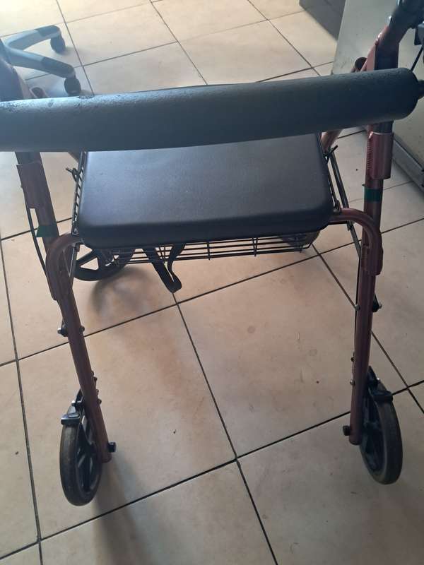 Walker chair Rollator