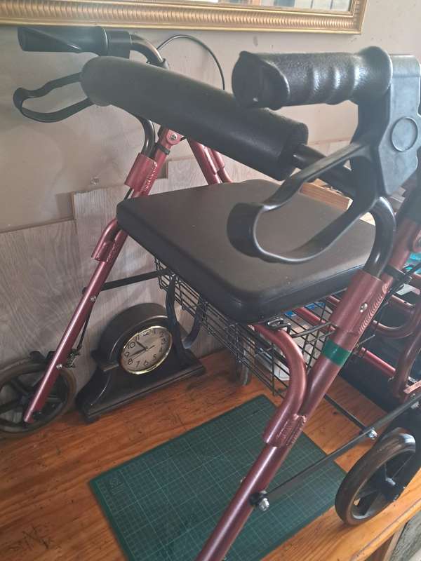 Walker chair Rollator