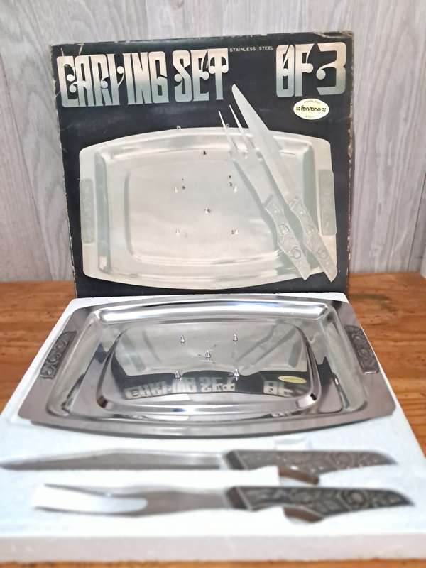 Vintage Carving set Stainless steel Fentone 1970`s with rose theme