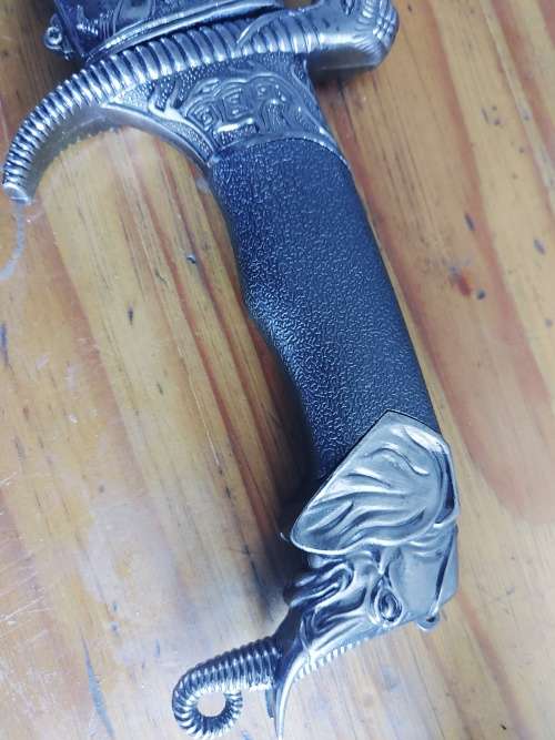 Knife Dagger hindu motive
