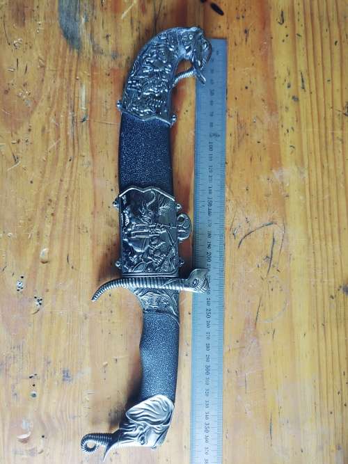 Knife Dagger hindu motive