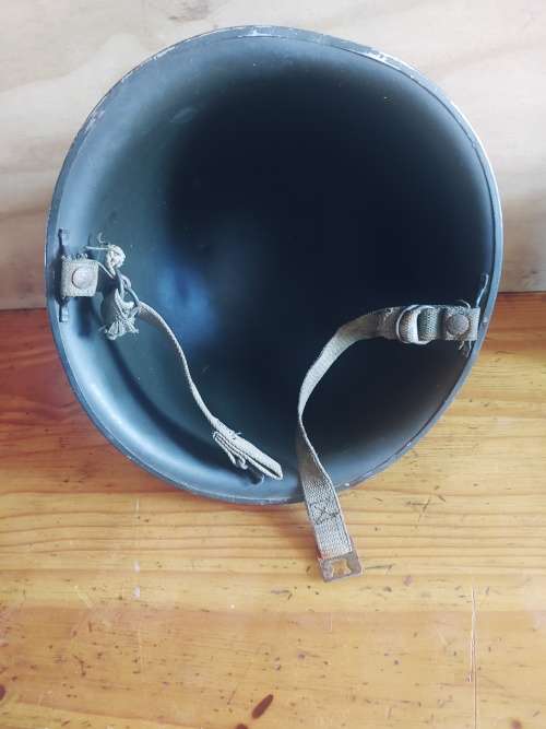 SA milatary helmet (staal dak)