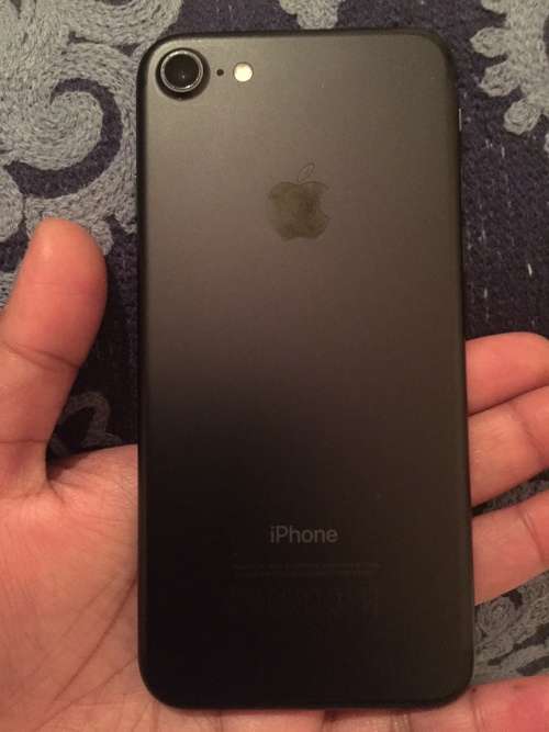 iPhone 7 - 32GB - Black