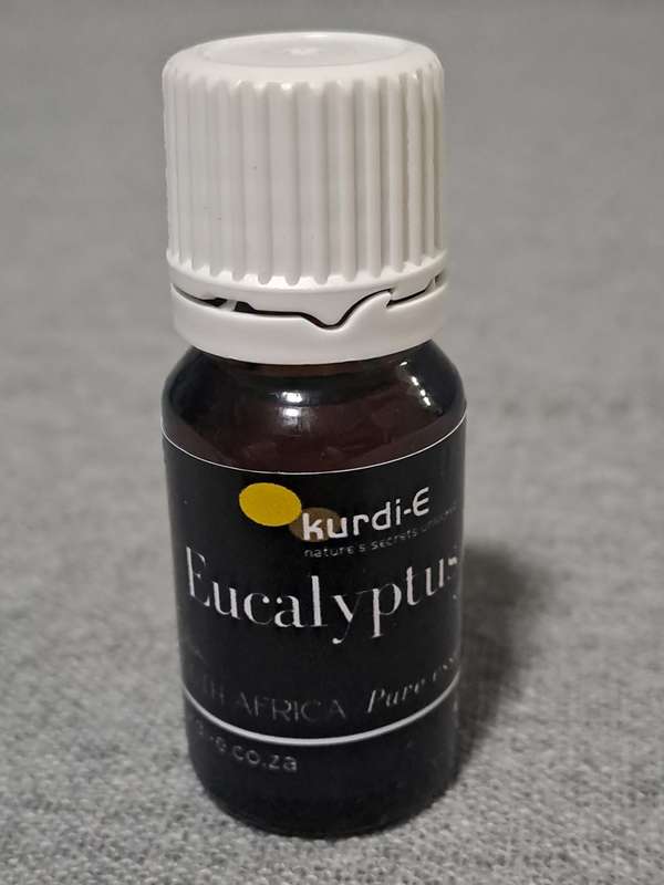 Eucalyptus smithii essential oil (10ml)