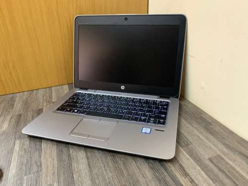 **SUPER SPEC**AS NEW**HP ELITEBOOK 820 G4**7TH GEN CORE i5**16GB RAM**500GB HDD**12.5" FHD**