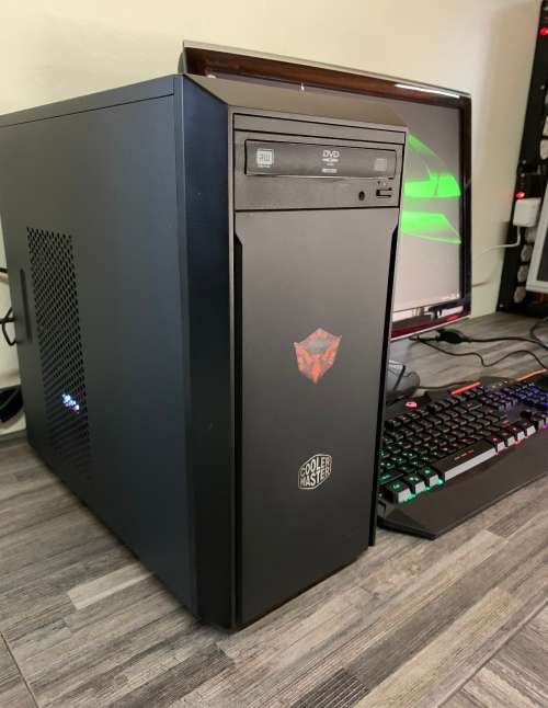 **COOLER MASTER**GAMING DESKTOP**7th Gen i7**GTX 1060**16GB DDR4**2TB HDD**24" LED**INCL ACCESORIES