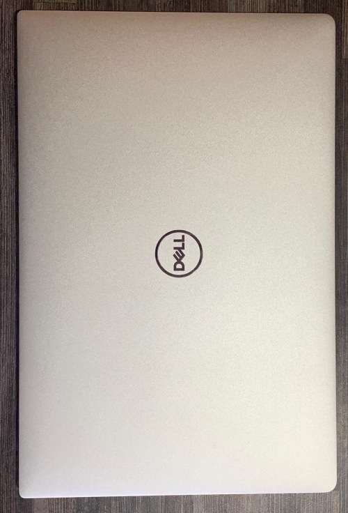 **DELL XPS 13 9365 2in1**7th GEN i7**512GB SSD**13.3" FHD TOUCH**16GB DDR4**UHD610