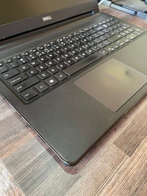 **MONSTER SPEC** Latest Dell Vostro 15 7th Gen Core i5, INTEL HD 620, 500GB HDD 8GB DDR4**