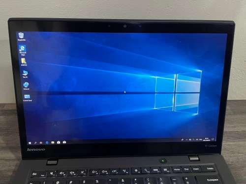 **LENOVO X1 CARBON ULTRABOOK**5th Gen CORE i5**128GB SSD**8Gb Memory**QHD TOUCHSCREEN**