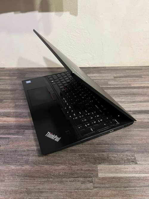 Lenovo Thinkpad E580**8th Gen Core i5**8GB DDR4**256GB SSD**