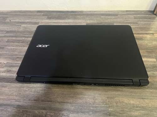 **ACER Extensa 2540**7th Gen CORE i5**8GB DDR4**1TB HDD**15.6`LED**