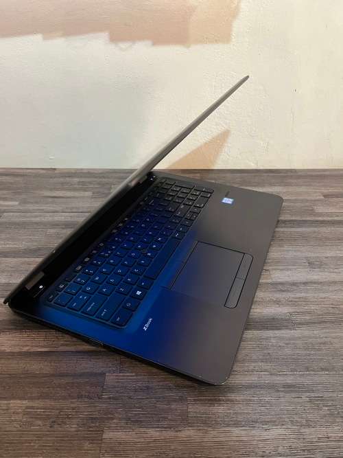 **Gaming/Engineering**HP Zbook 15u G4**7th Gen i7**256GB SSD+ 500GB**FULL HD**16GB DDR4**AMD FIREPRO