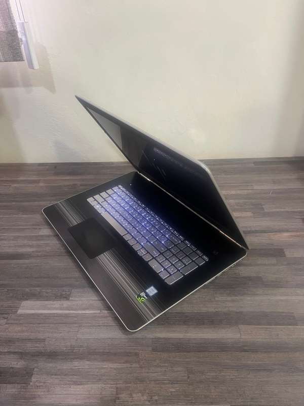 Gaming HP Pavilion 17 inch | Intel Core i7 | 16GB RAM | 256GB SSD | NVIDIA GTX 1050