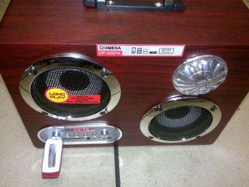 PORTABLE SPEAKER