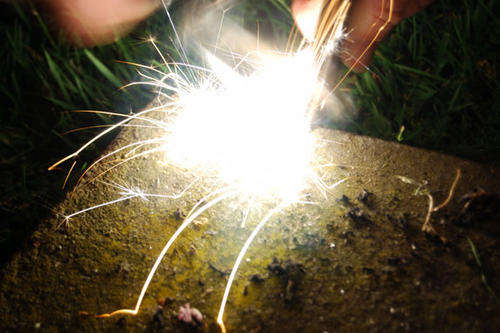 >>>>>>>Man Stuff! Fire starter flint. Use over a 1000 times!!