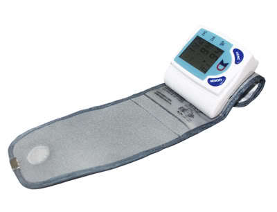 Digital blood pressure monitor + Free rechargeable batteries and charger.