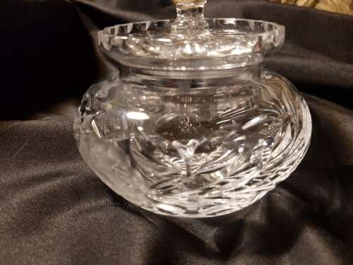 Set of fine cut crystal lidded sugar bowl and milk jug