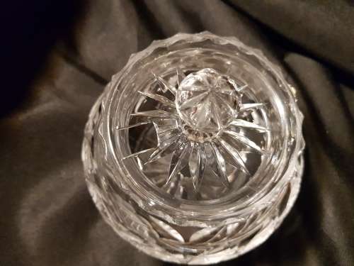 Set of fine cut crystal lidded sugar bowl and milk jug