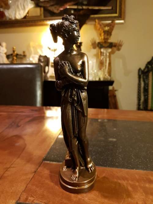 Resin Bronze Color Classic Figurine 24cm