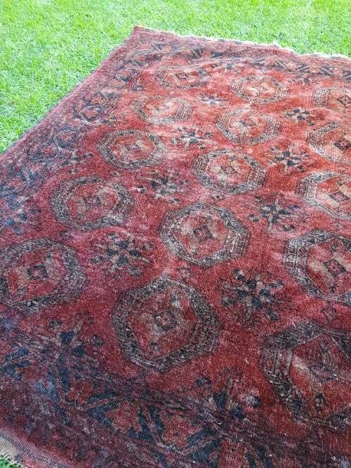 Thick Pile 128 cm x 160 cm Persian Rug in Burgundy