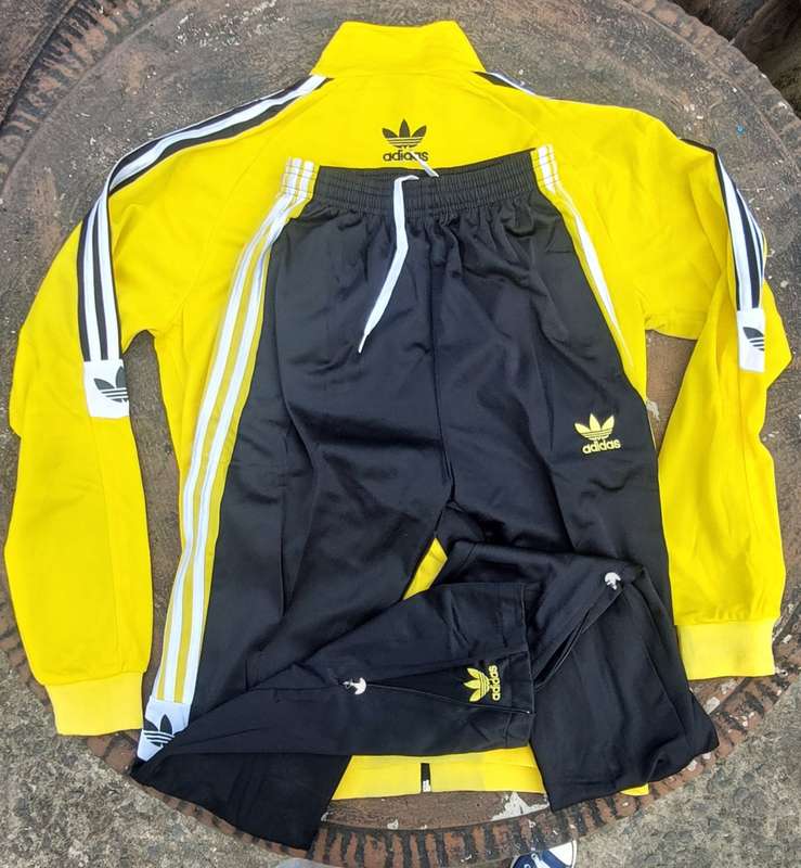 track suit top and bottom size LARGE