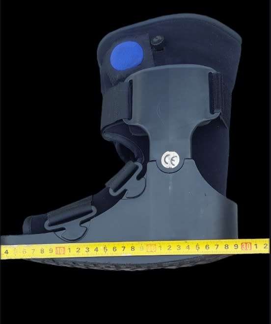 moon boot orthopedic with pump