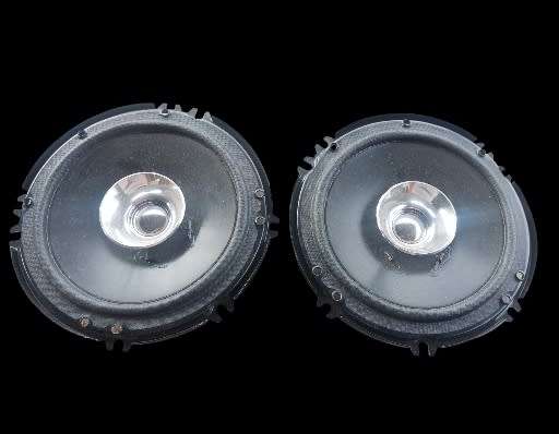 pioneer mid speakers READ DESCRIPTION