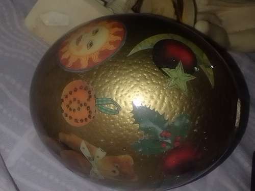 Genuine ostrich egg with detailed artwork.  Neatly kept .No cracks