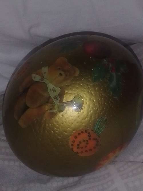 Genuine ostrich egg with detailed artwork.  Neatly kept .No cracks
