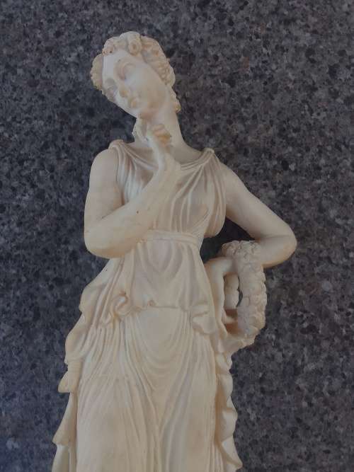 Female statue 2